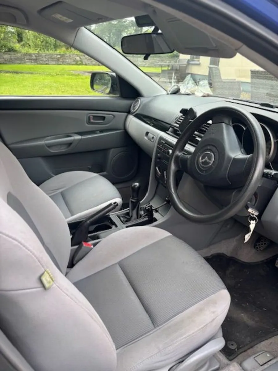 Mazda Mazda3 2009 - Image 3