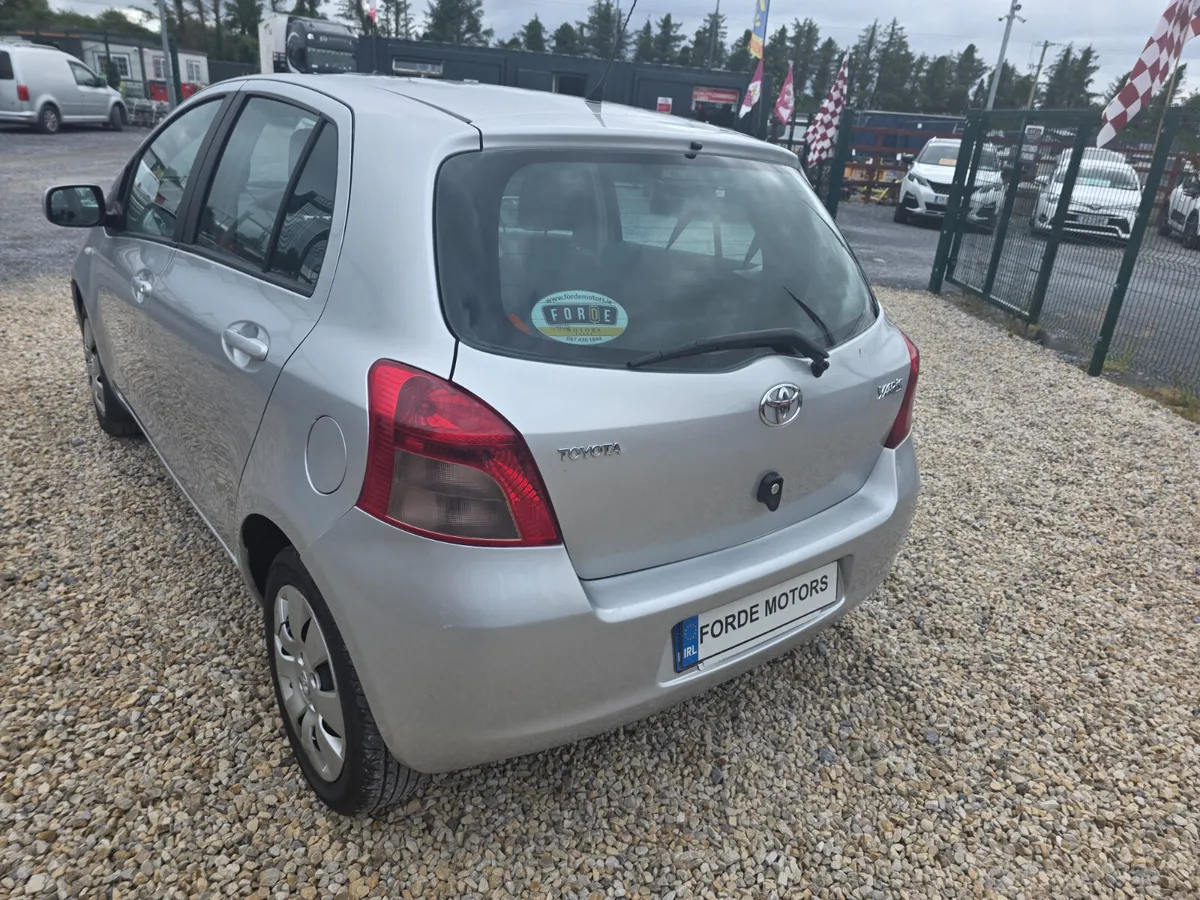 Toyota Yaris 2007 - Image 3