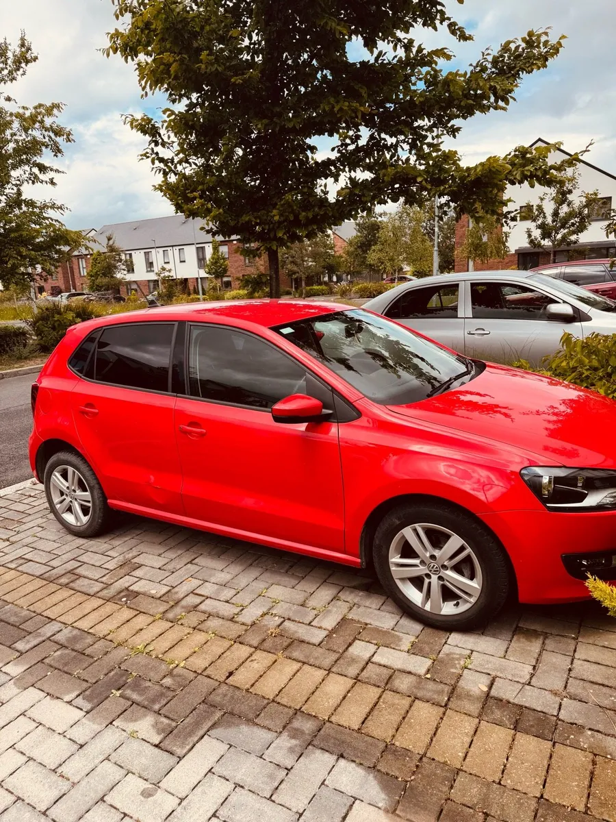VW Polo automatic with extremely low mileage - Image 2