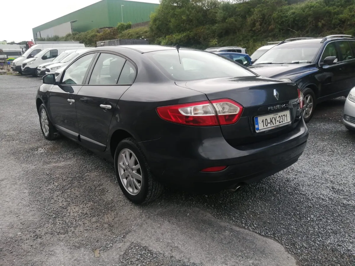 Renault Fluence 2010 - Image 4