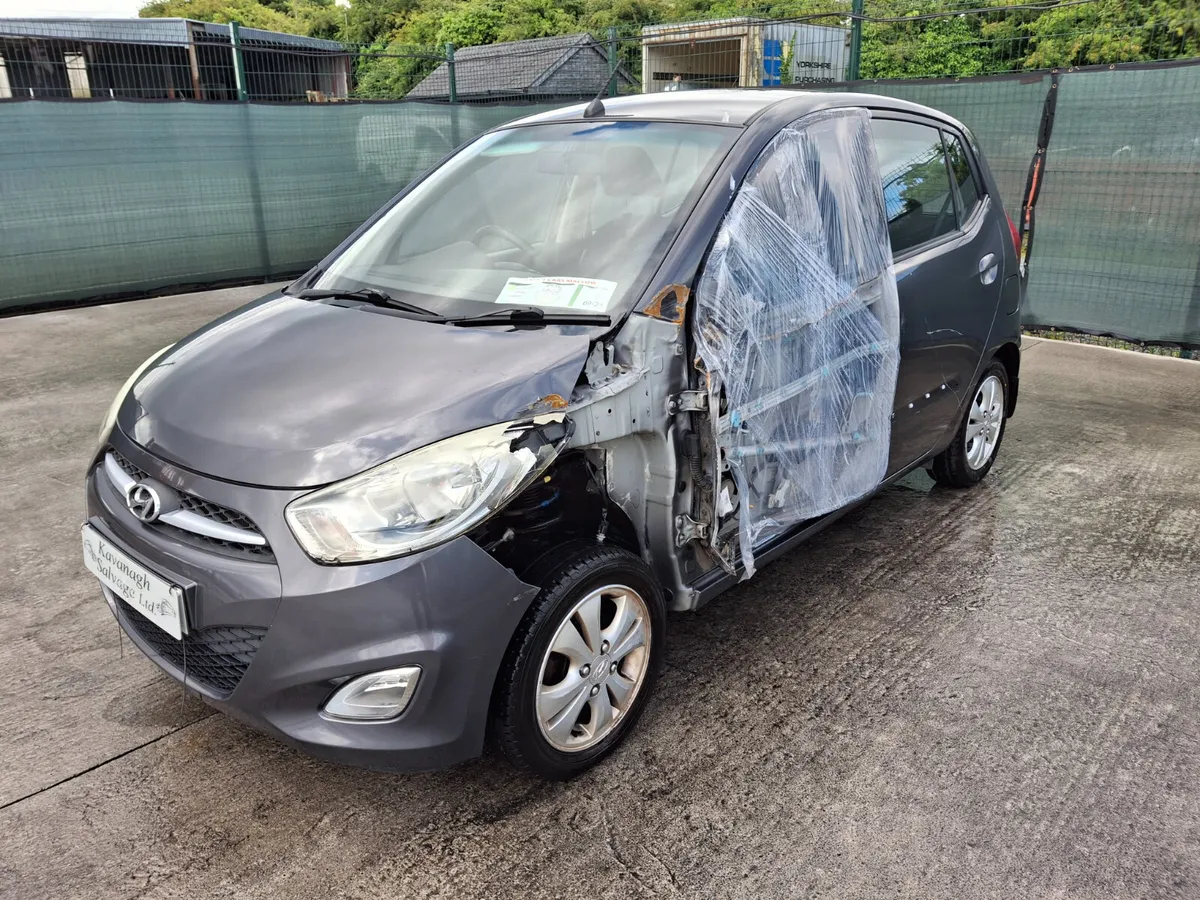 2011 Hyundai i10 1.1 Petrol - Image 3