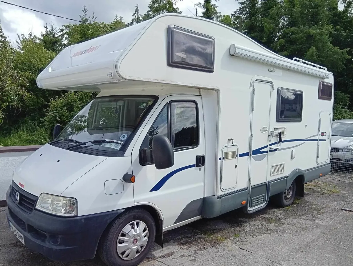 motorhome - Image 1