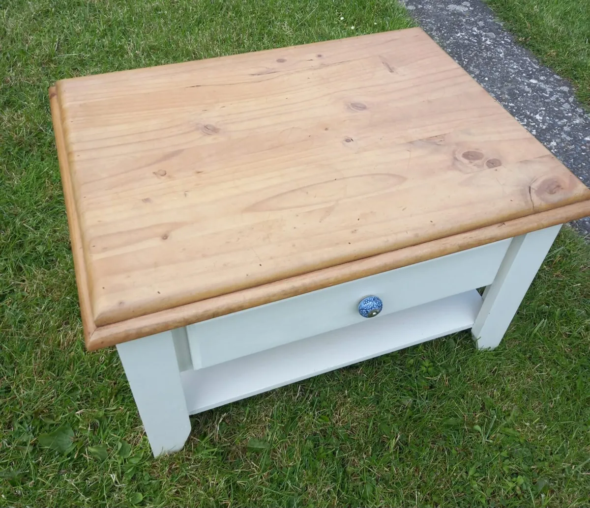 Coffee table - Image 2