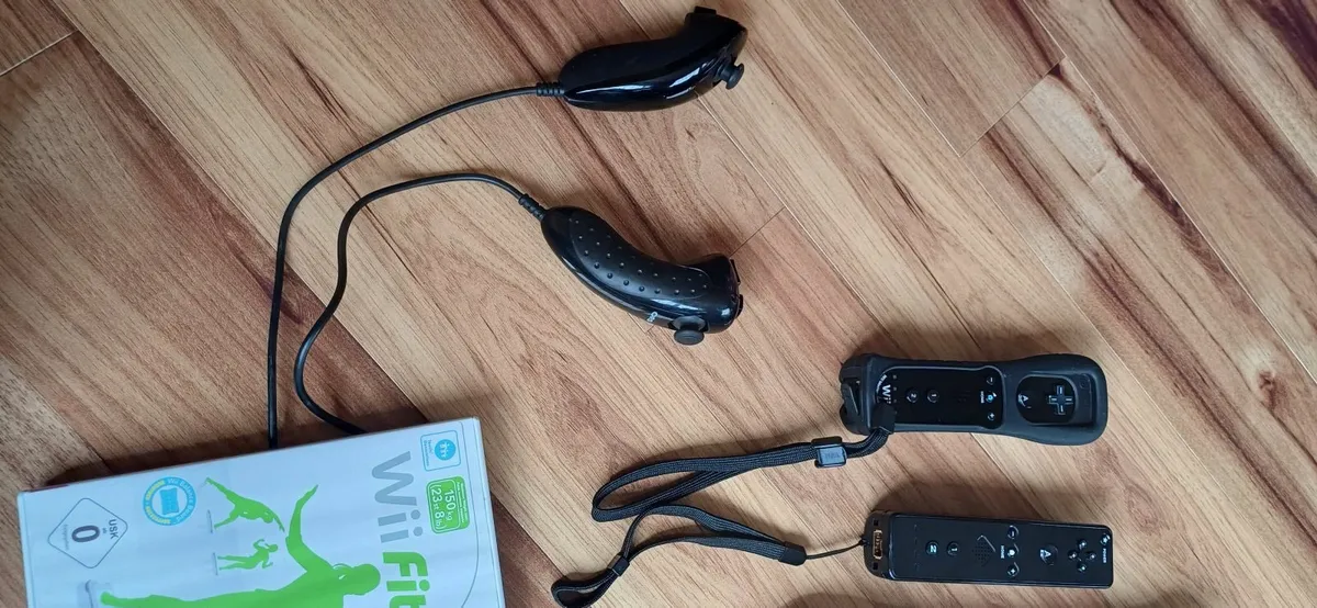 Wii accessories - Image 3