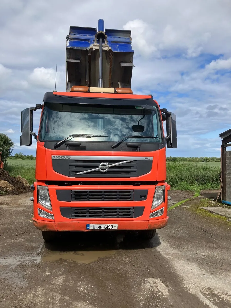 Volvo Other 2011 - Image 1