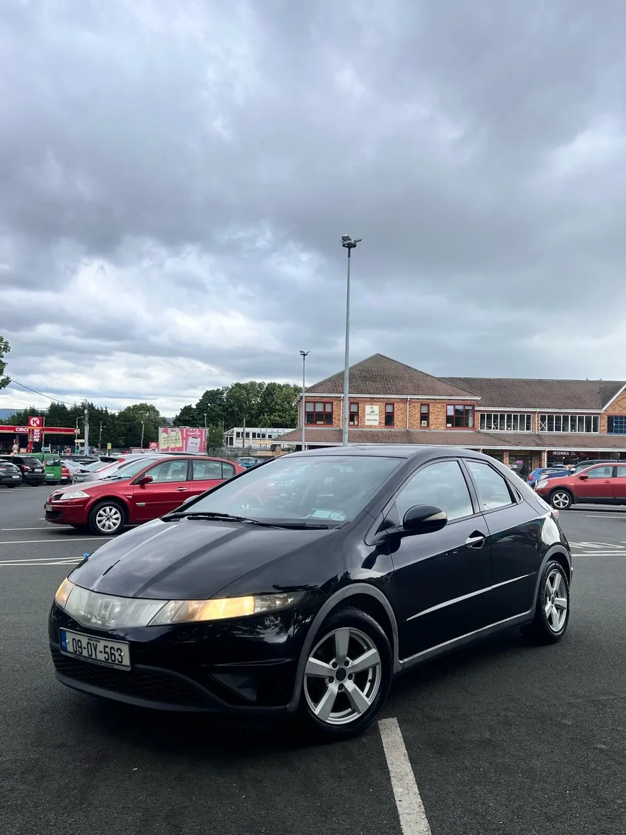 Honda Civic 1.3 Petrol Nct 02/26 & Tax 07/25 - Image 1