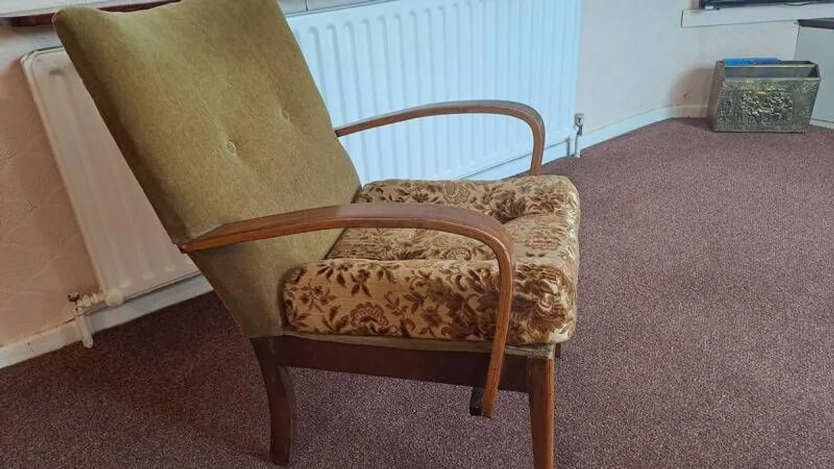 Vintage Retro Armchair - Image 3
