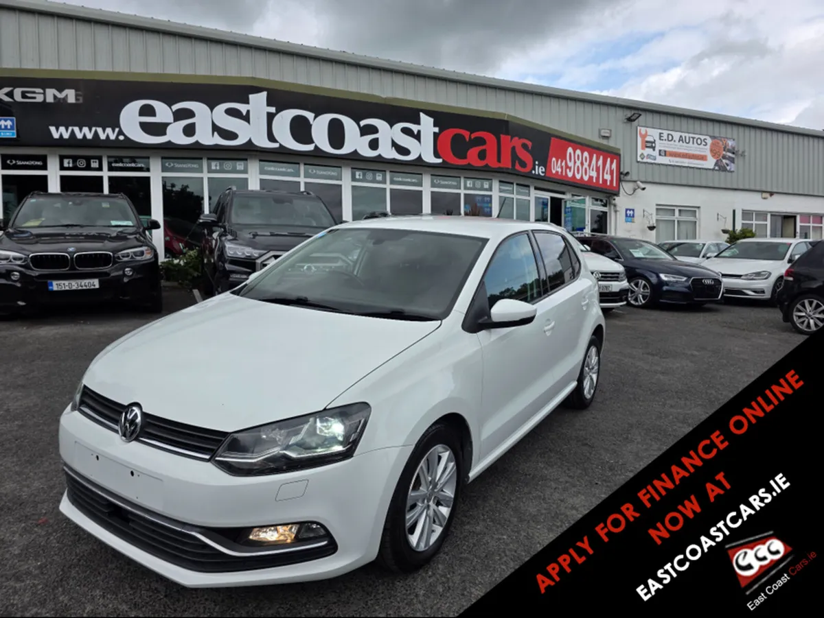 Volkswagen Polo 1.2 TSI COMFORTLINE - PRIVACY GLAS - Image 1