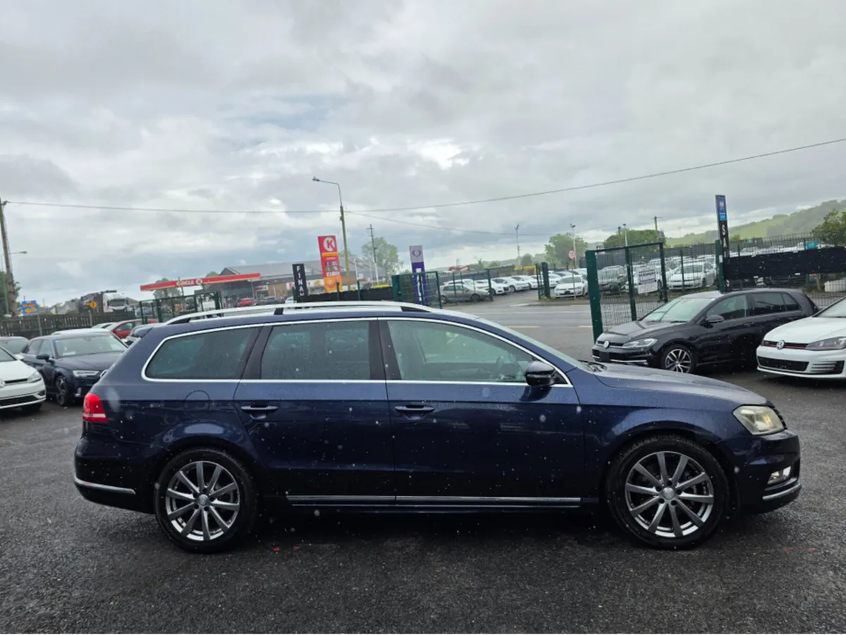 Volkswagen Passat ESTATE 1.4 R-LINE EDITION  REVER - Image 4