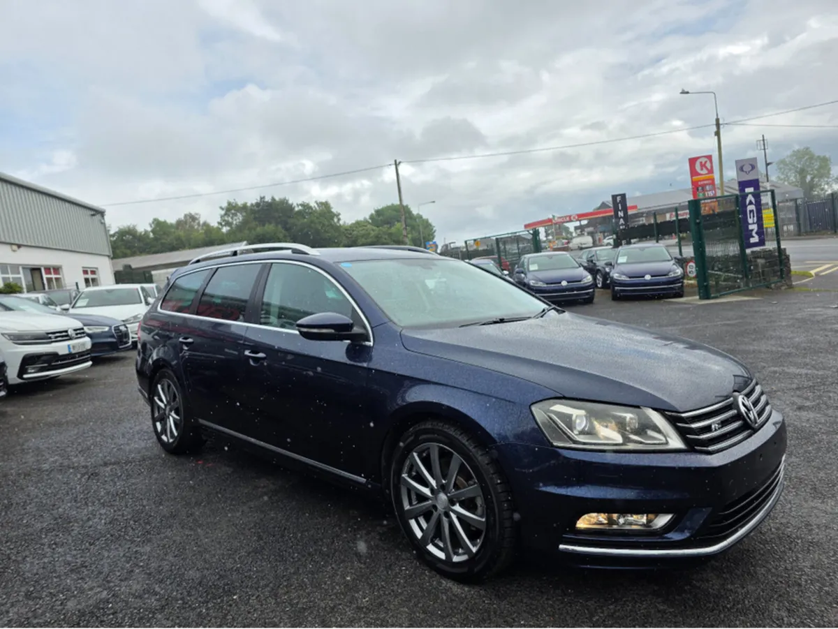 Volkswagen Passat ESTATE 1.4 R-LINE EDITION  REVER - Image 2