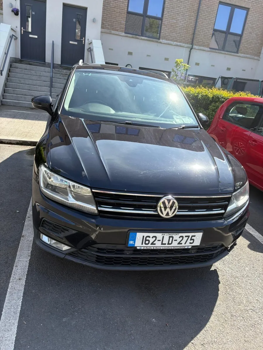 2016 Volkswagen  tiguan dsg 4motion - Image 2