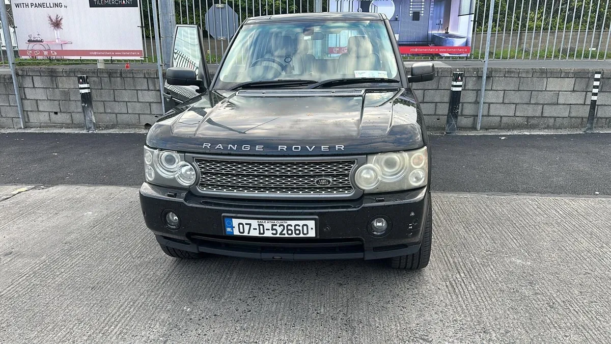 Land Rover Range Rover Sport - Image 1