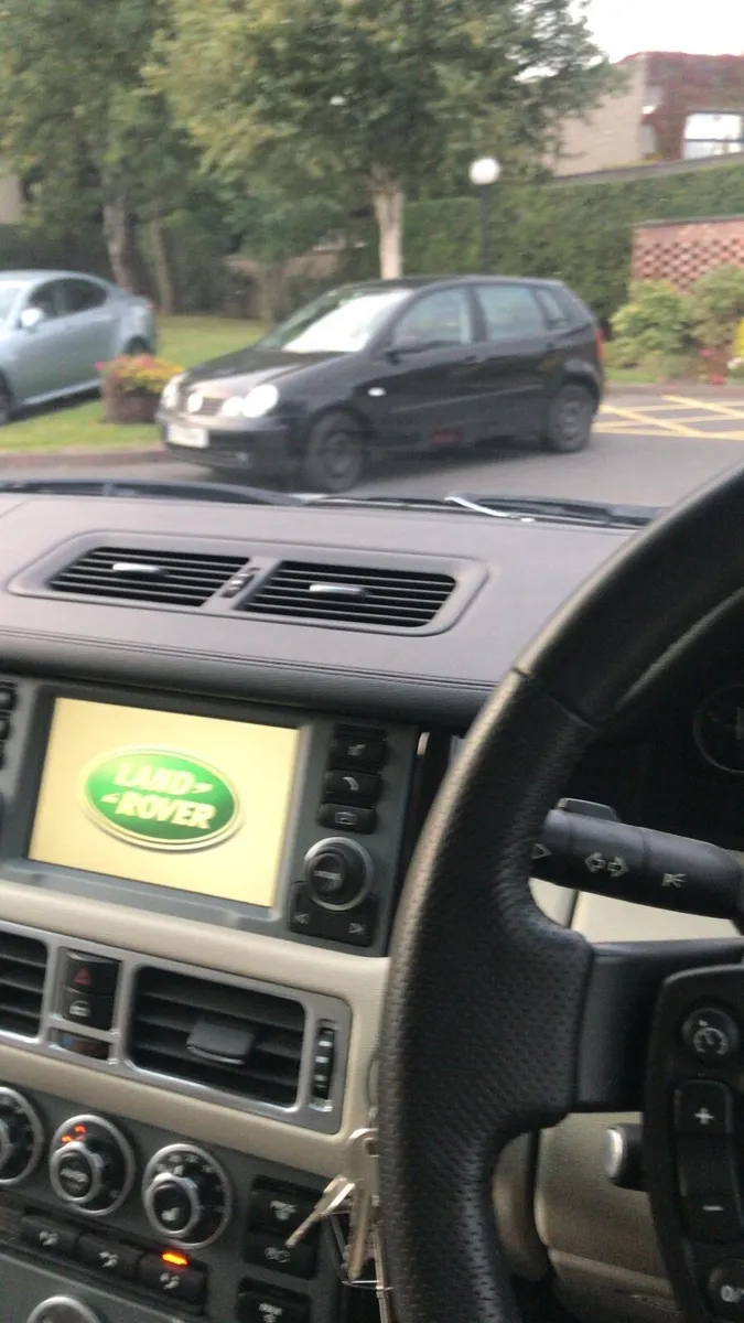Land Rover Range Rover Sport - Image 4