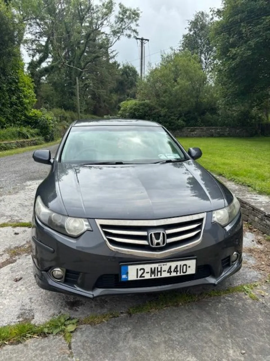Honda Accord 2012 - Image 1