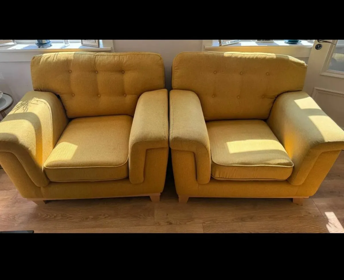3 Seater Couch & 2 Arm Chairs - Image 2