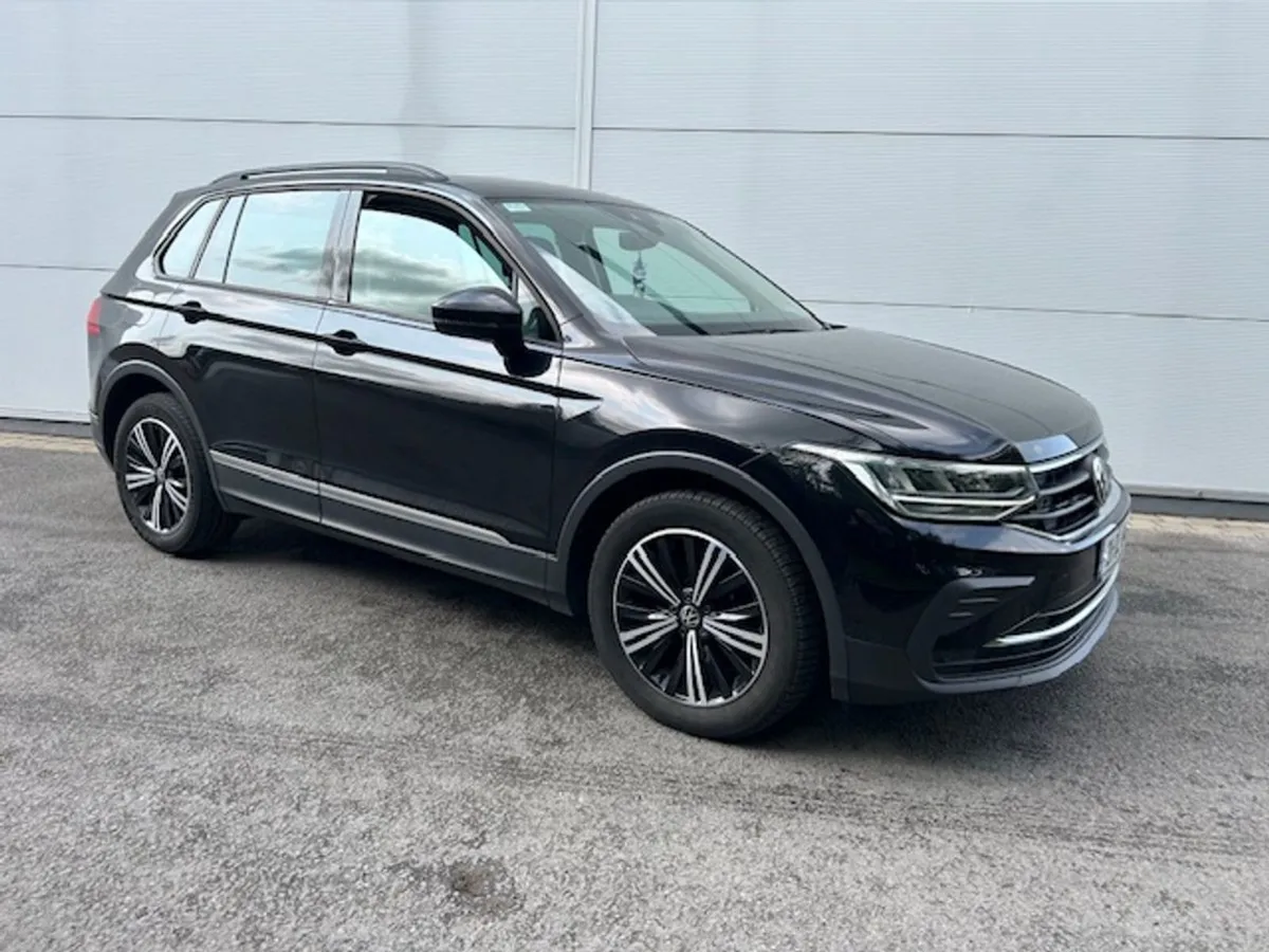 Volkswagen Tiguan 2.0 TDI 122HP Life Nizza Alloys - Image 1