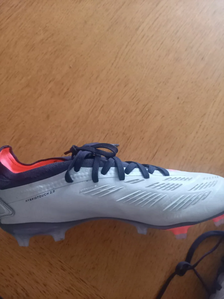 Mens football boots - Image 1