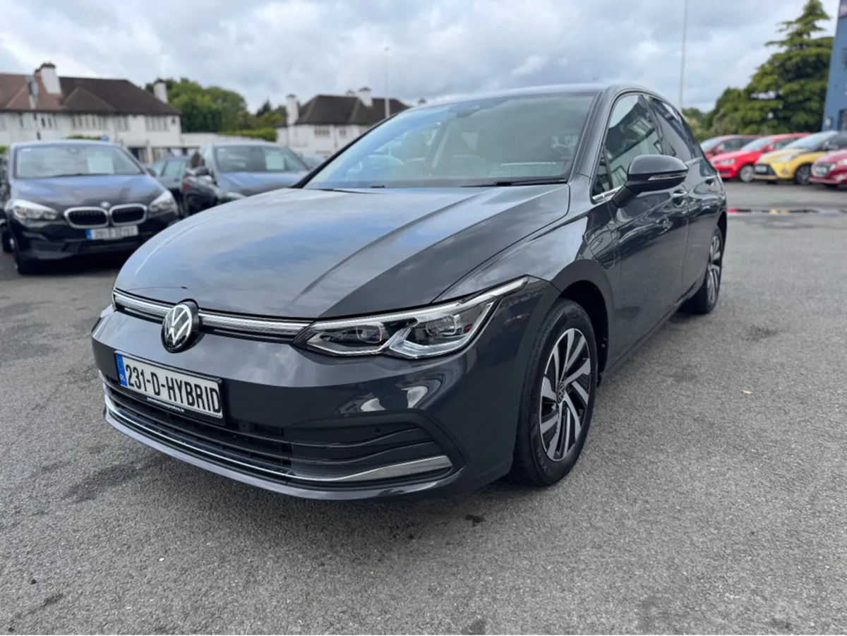 Volkswagen Golf STYLE 1.4 TSI E-HYBRID AUTO - Image 2