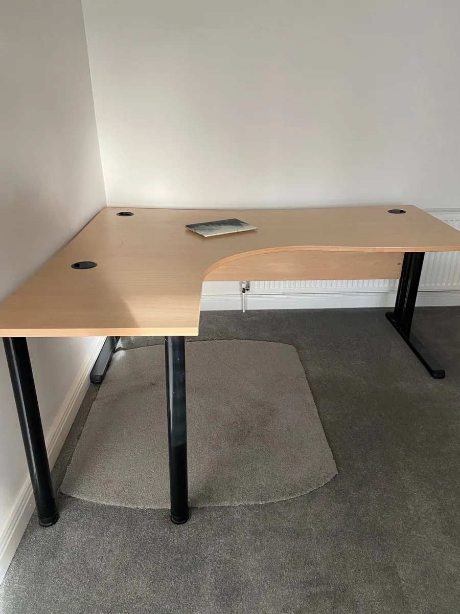 Large office desk - Image 3