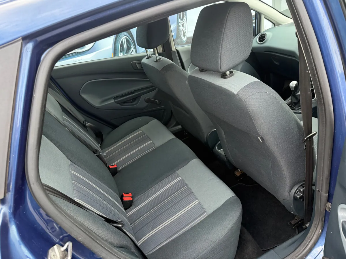 FORD FIESTA LOW KM 164000 - Image 4