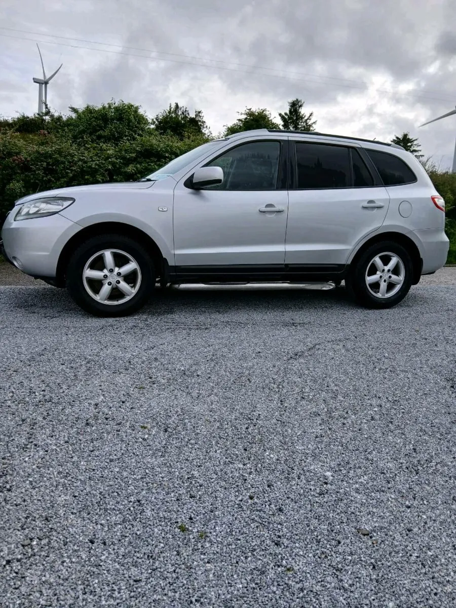 Hyunda Santa fe 2.2 - Image 1