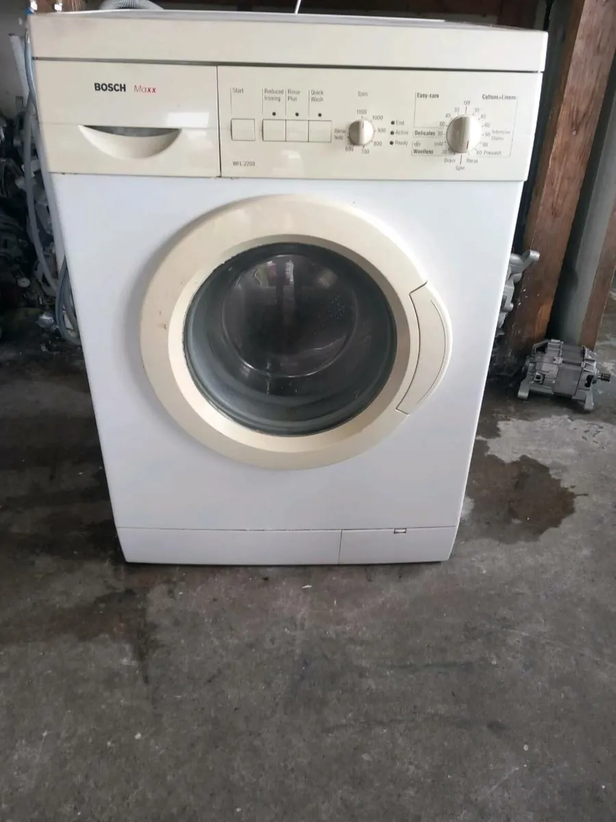 Bosch 7kg washing machine - Image 1