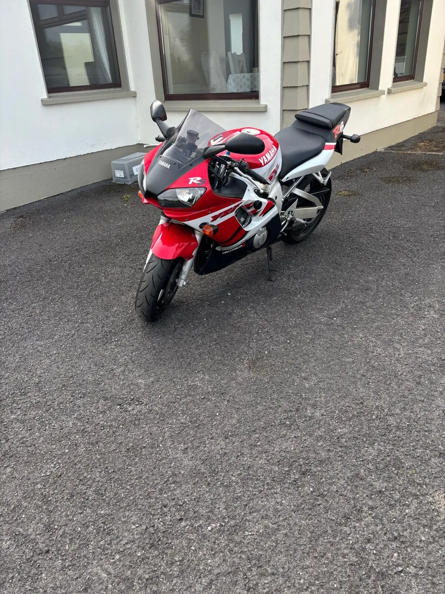 1999 Yamaha R6 - Image 3