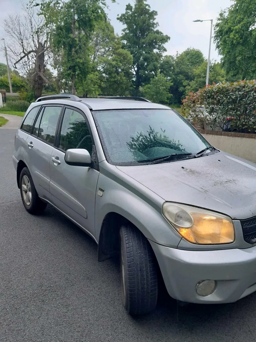 Toyota rav 4  petrol - Image 1