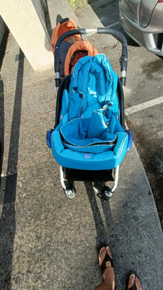 Baby seat and trolly - Image 2