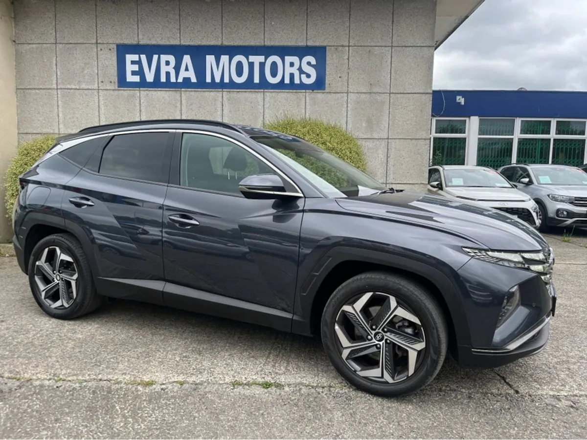 Hyundai Tucson Premium Phev 1.6 Petrol Plug-in // - Image 3