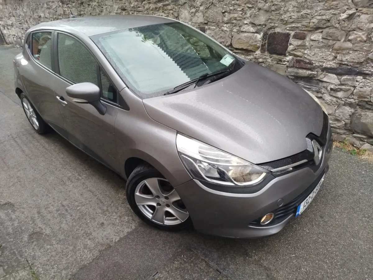 Renault Clio 2013.. LOW MILEAGE NCT TAXED - Image 2