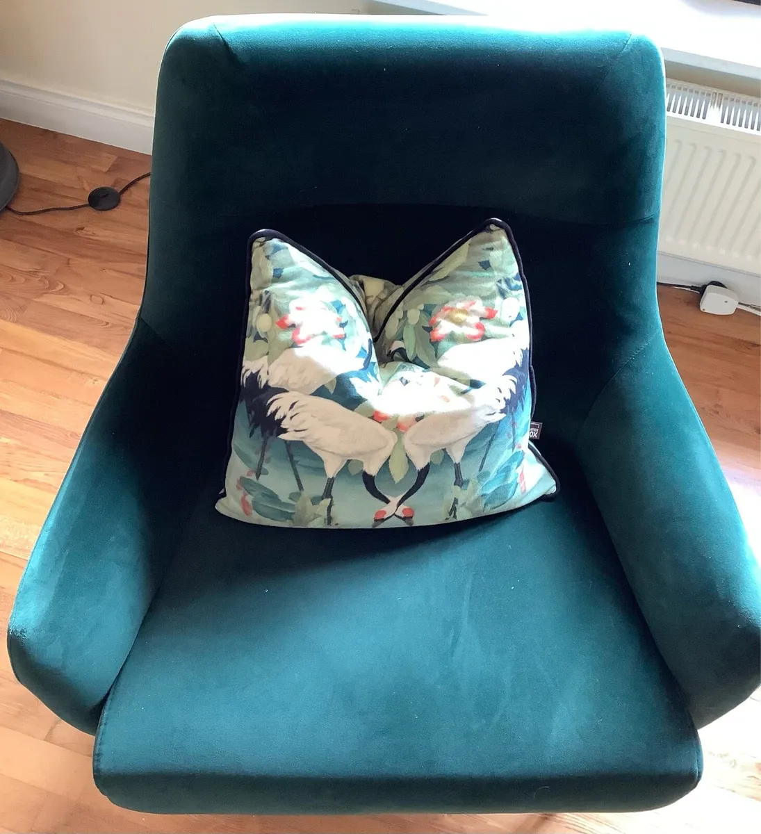 Accent Chair - Image 4