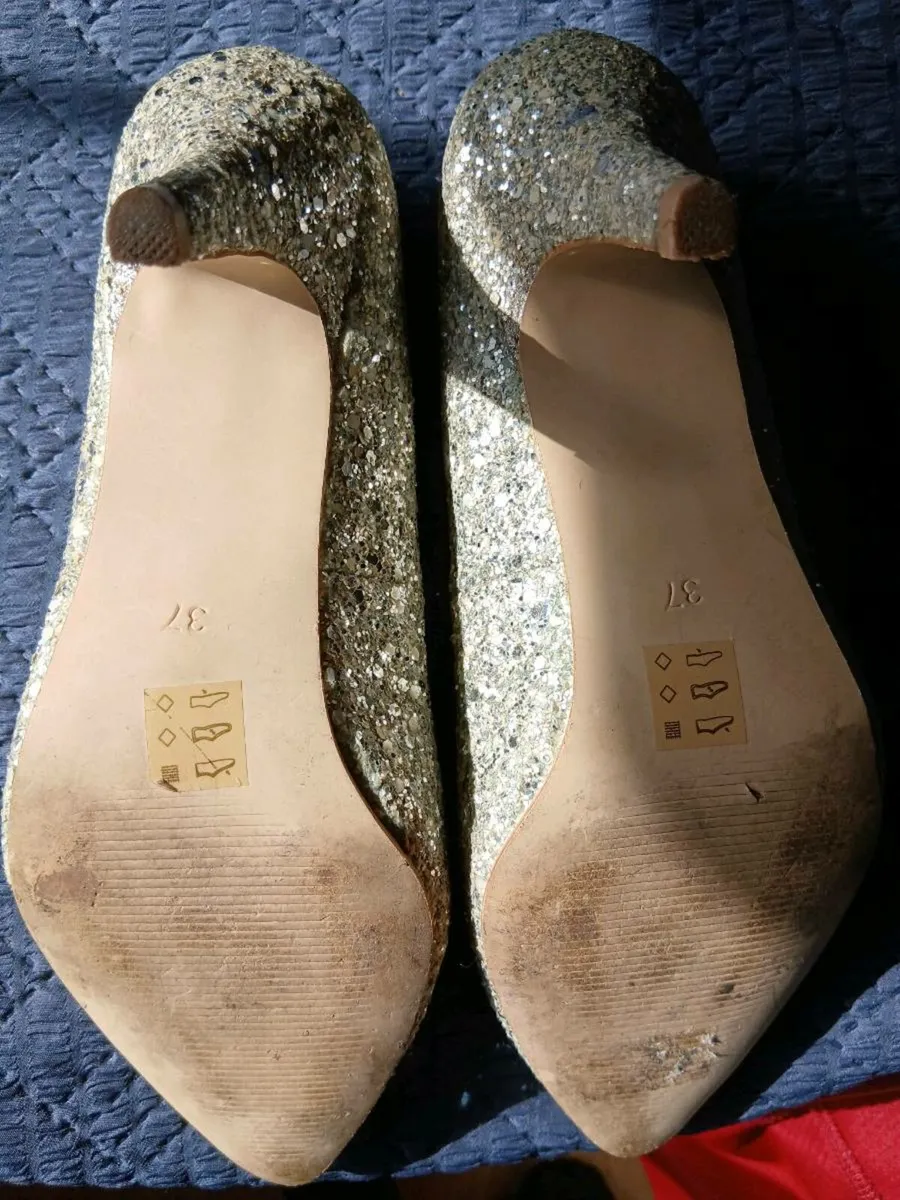 Shoes - Image 4