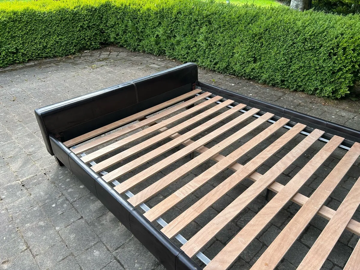 Bed - Image 3
