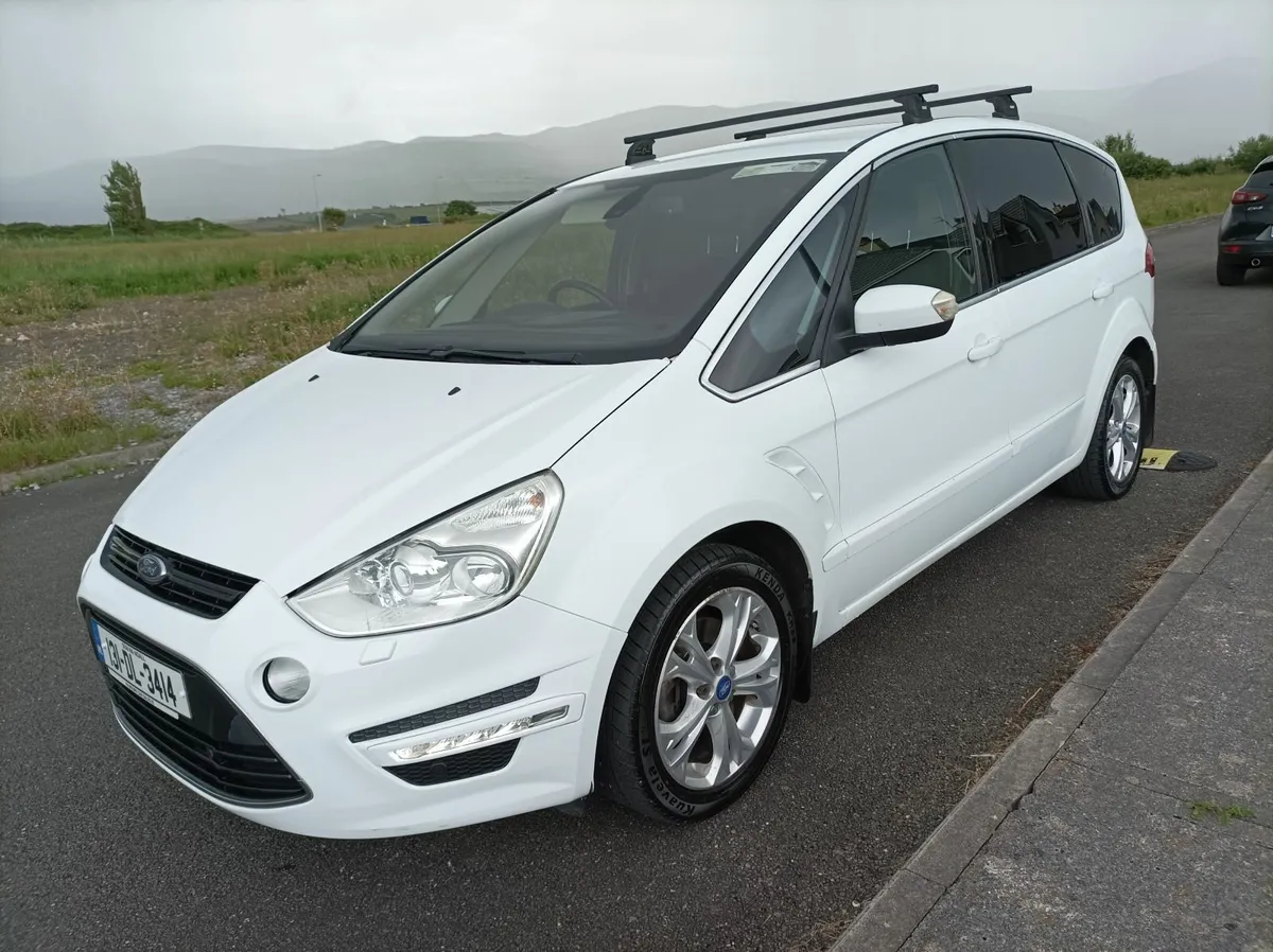 131 Ford S-Max 7 Seater NCT 03/26 Titanium - Image 2
