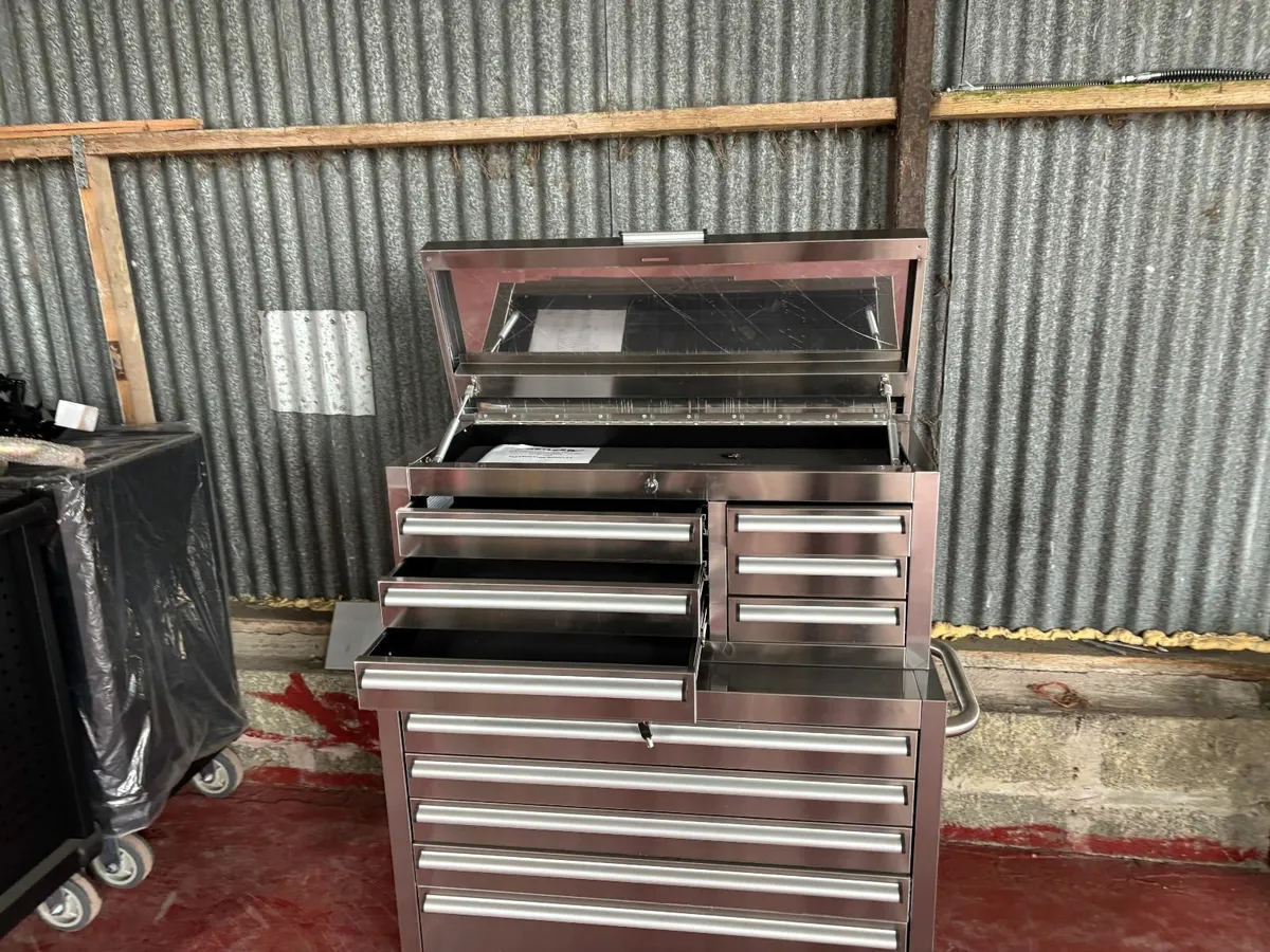 XL Stainless Steel roller bearing  Tool Station - Image 3