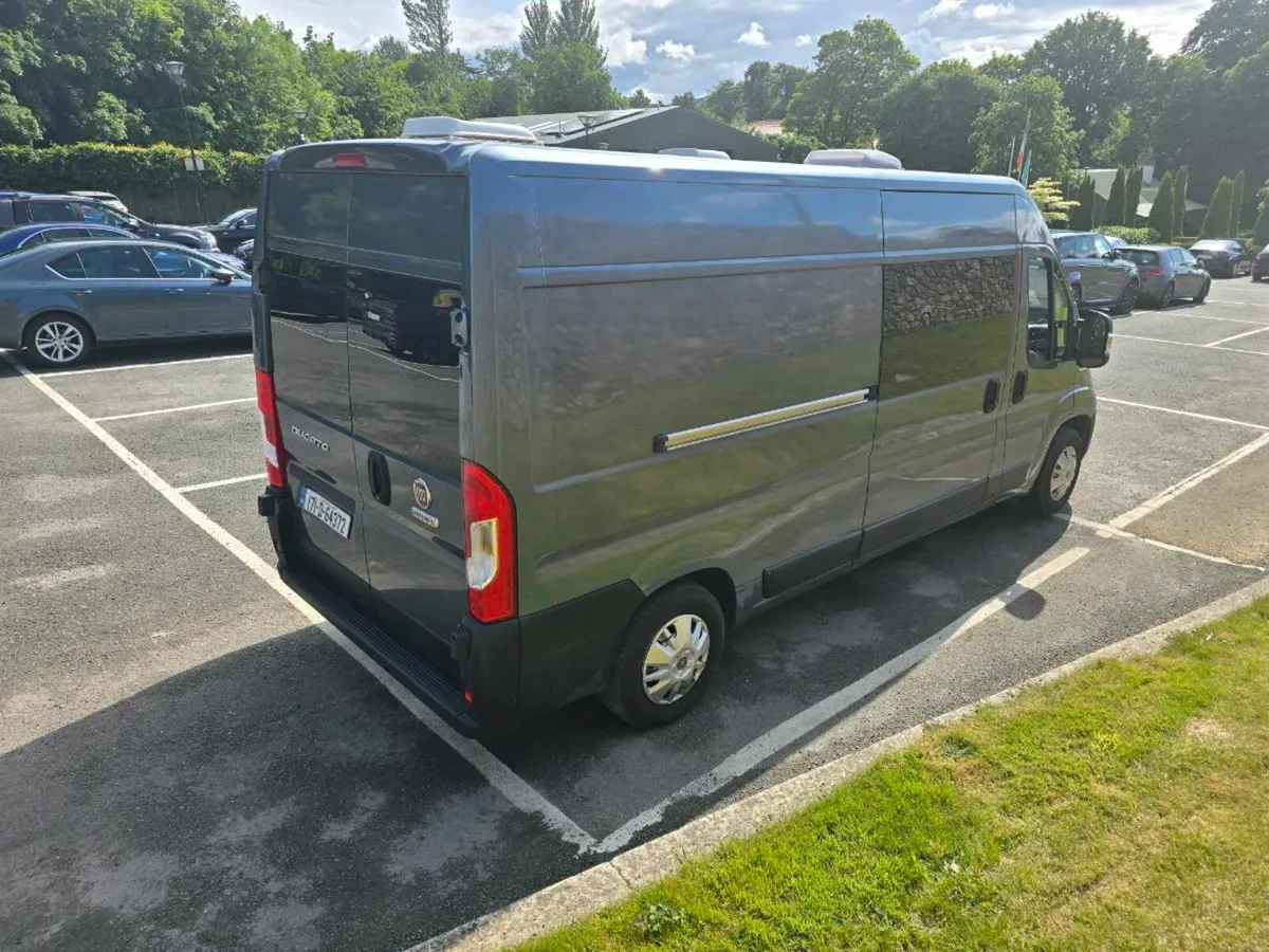 2017 FIAT DUCATO 4 BERTH MOTORHOME TAKE A TRADE IN - Image 4