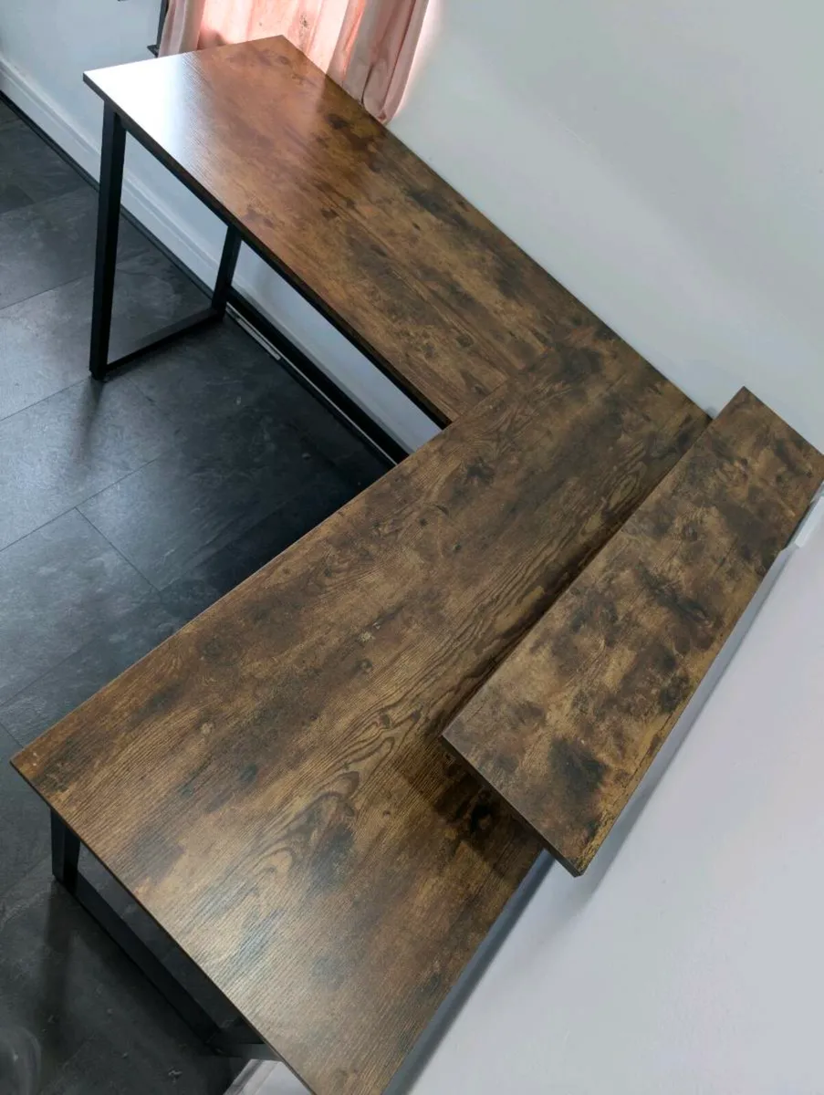 Wooden L Shaped Desk - 140cm x 130cm - Image 3