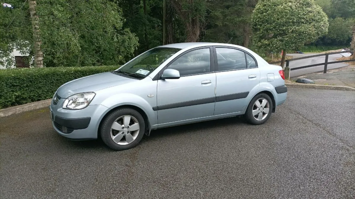 Kia Rio - Image 1