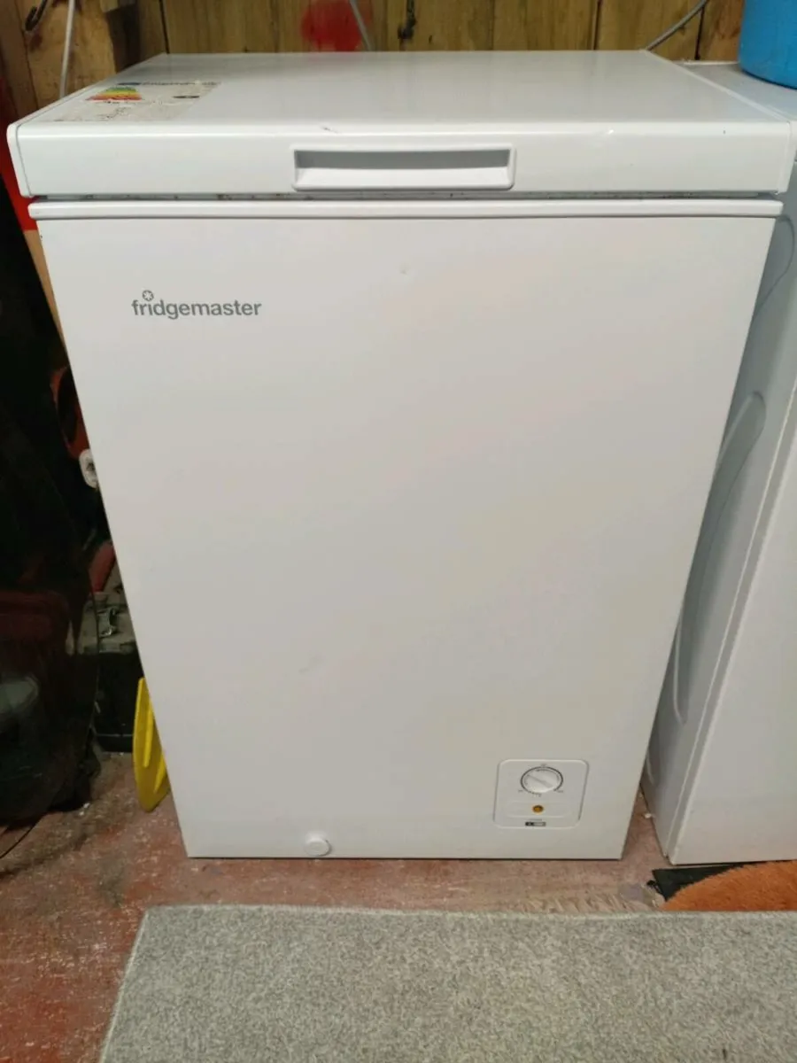 Fridge freezer