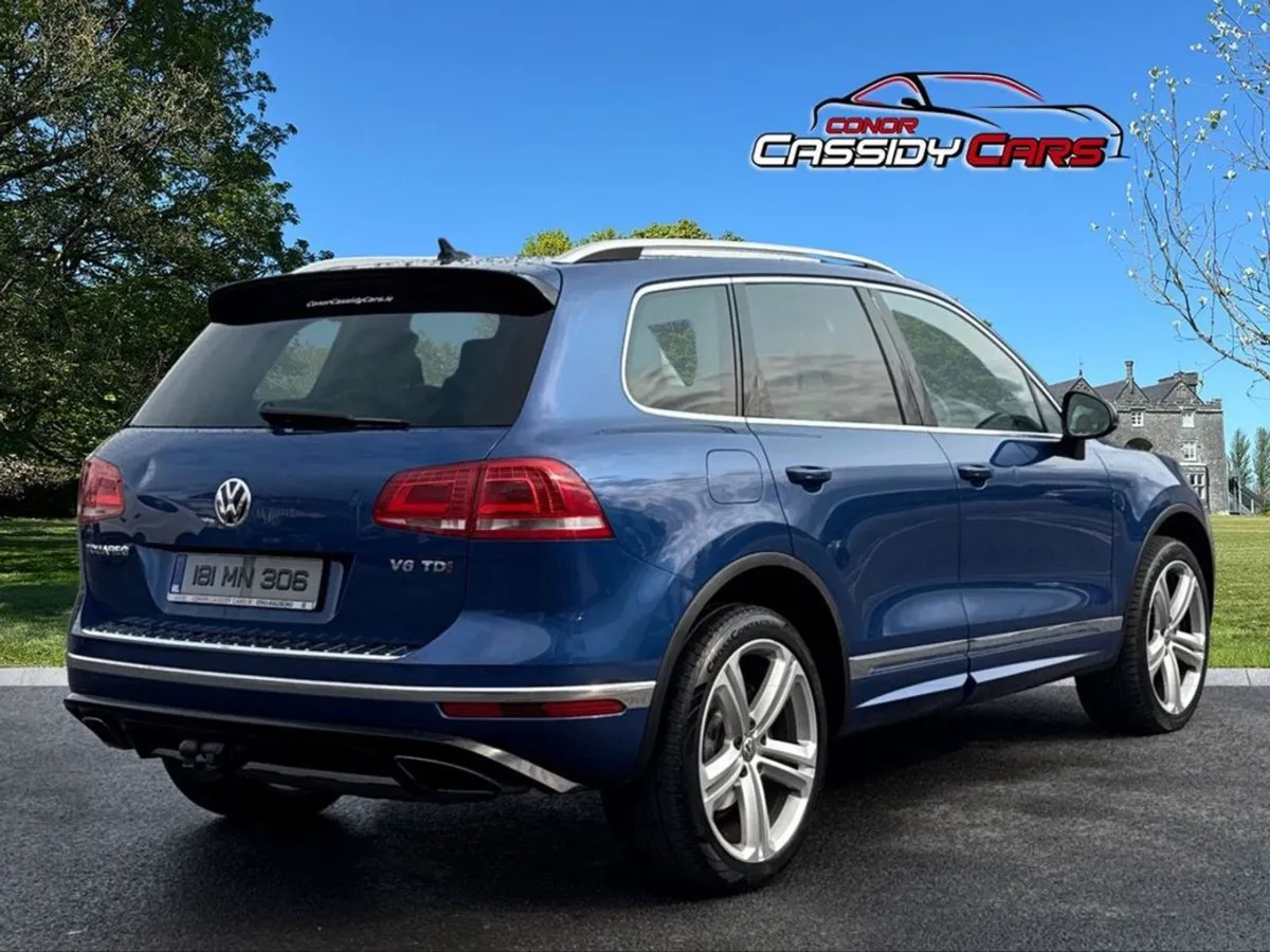Volkswagen Touareg  r-line Lapiz Blue  3.0tdi 262 - Image 2