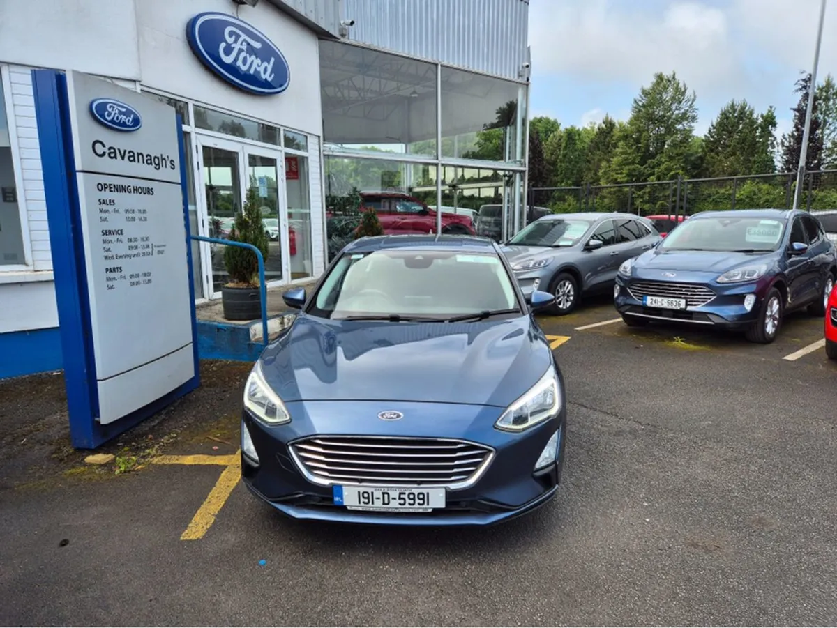 Ford Focus Titanium 1.0 Ecoboost 12 5DR 125 - Image 4