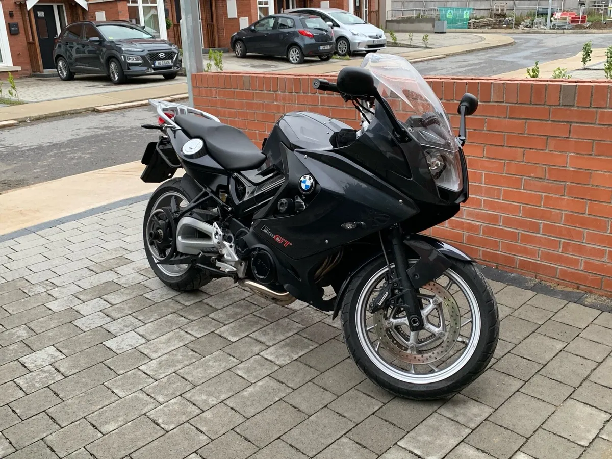 BMW F 800 GT great motorcycle all around - Image 1