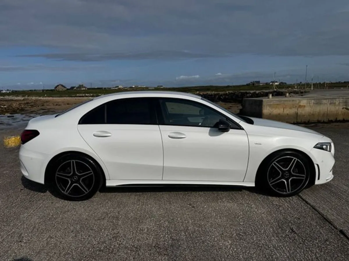 Mercedes-Benz A-Class A 180 D AMG Line Edition Ex - Image 2