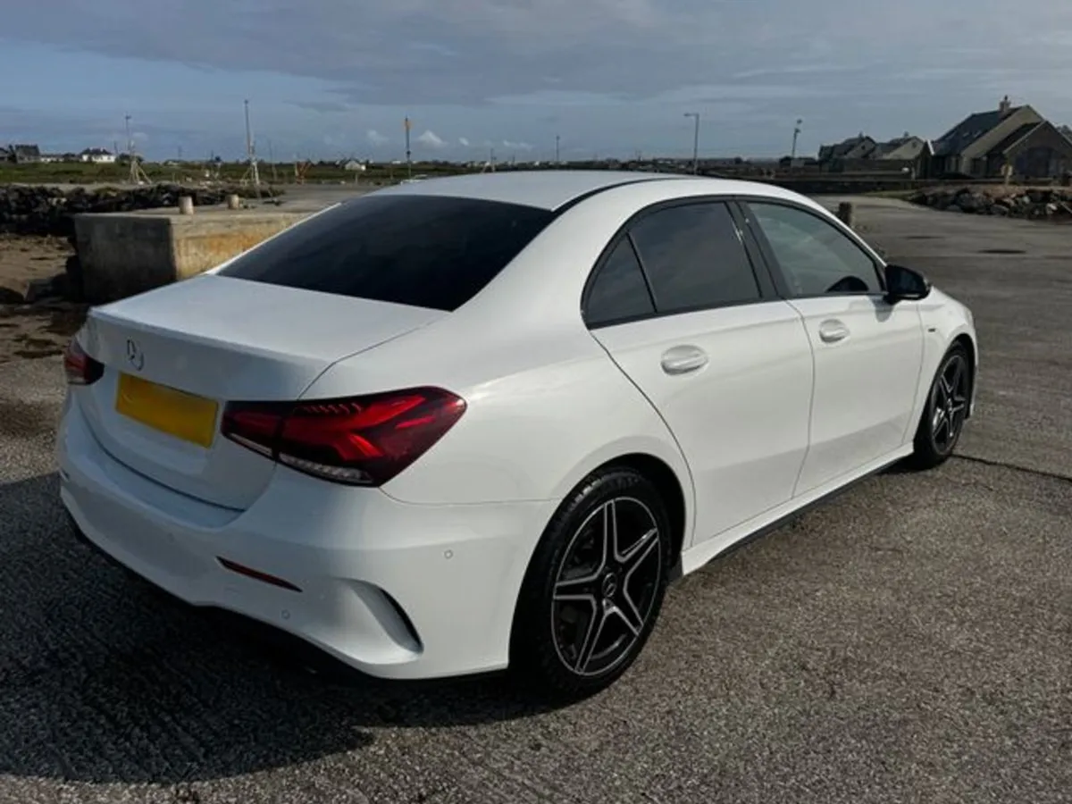 Mercedes-Benz A-Class A 180 D AMG Line Edition Ex - Image 3