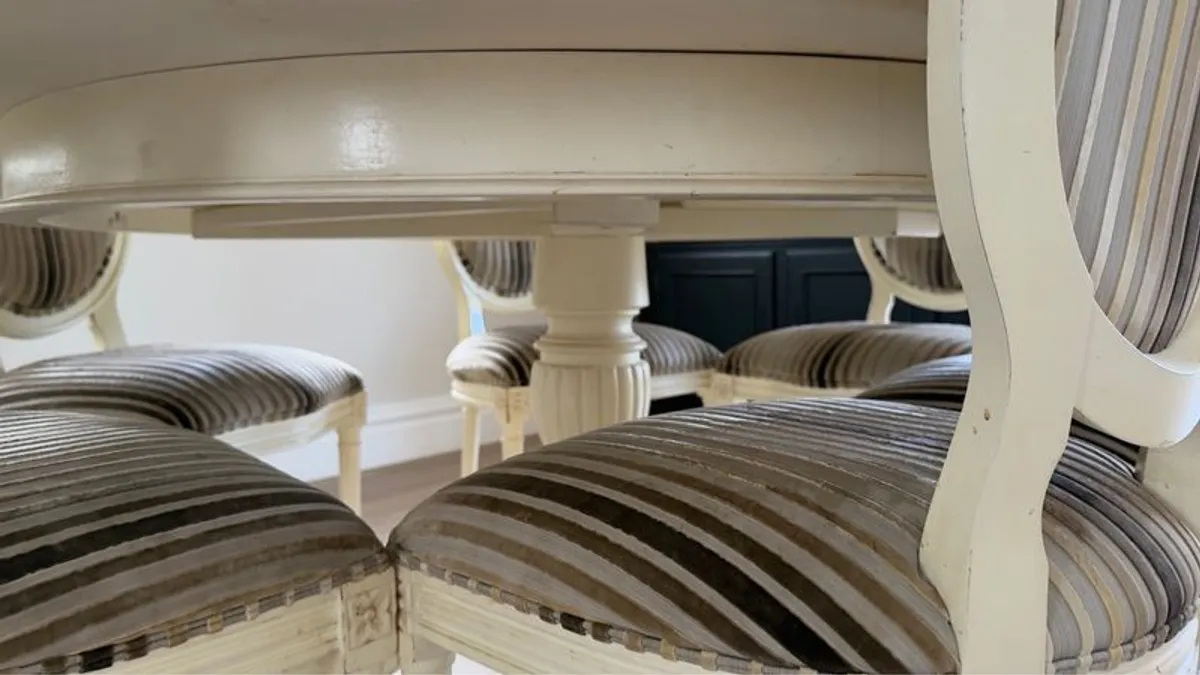 Dining Table & 8 Chairs - Image 3