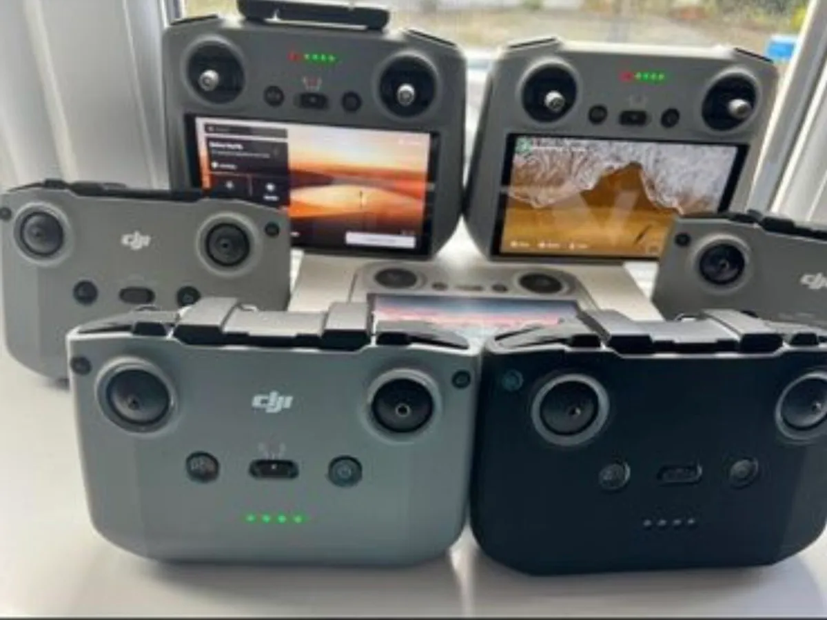 Dji RC controllers - Image 1