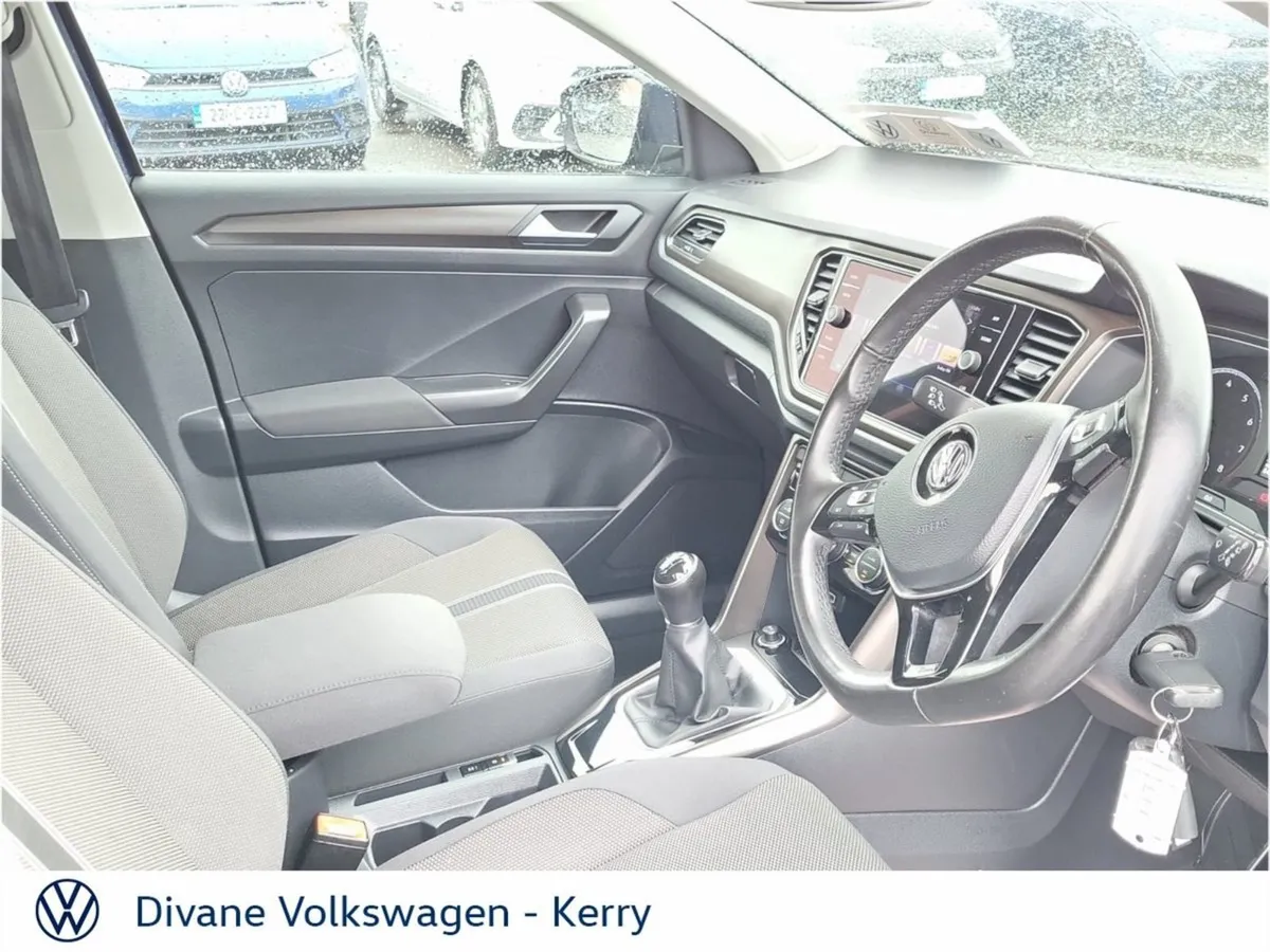 Volkswagen T-Roc Design 1.0 Petrol 115 BHP - Image 4