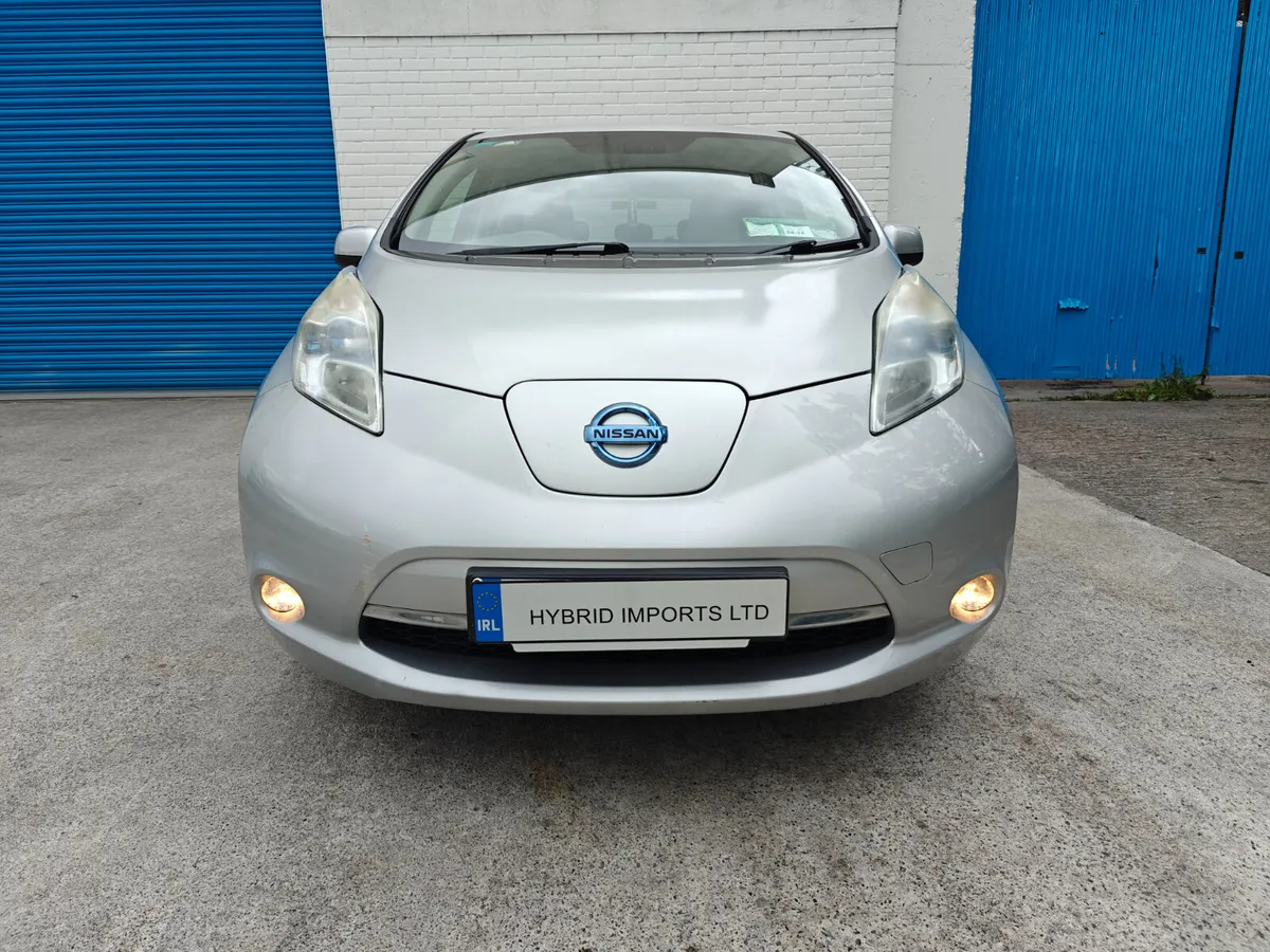 2012 NISSAN LEAF EV NCT 04/26 - Image 2