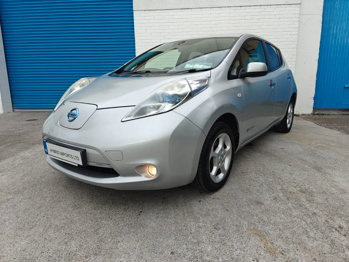 2012 NISSAN LEAF EV NCT 04/26 - Image 3